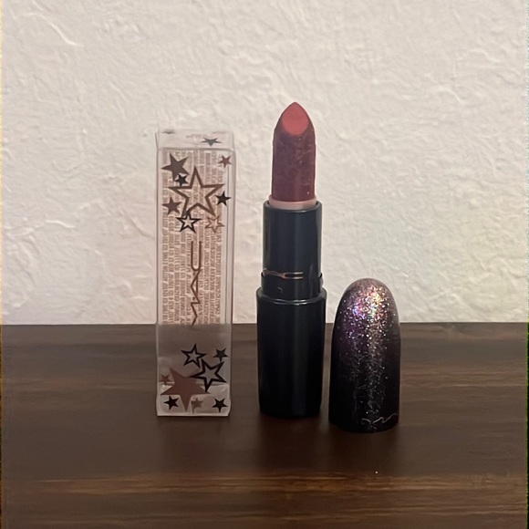 MAC WALK OF FLAME - Picture 2 of 4